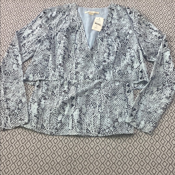 New Cooper & Ella Blue Snakeskin Print Blouse - Picture 1 of 5